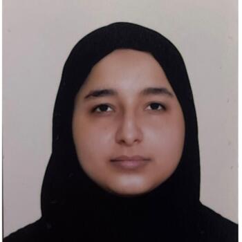 الوالدين المدينة: Fatma