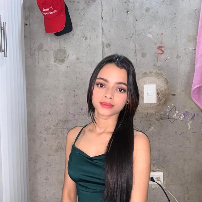 Babysitter in Bucaramanga: Esblendi Nicol