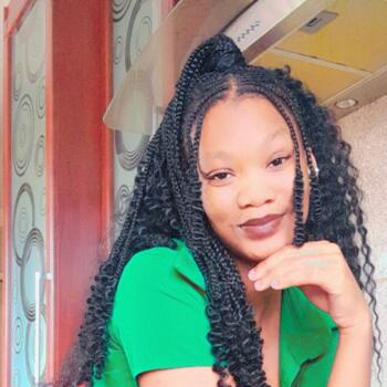 Babysitter in Clayville: Mahumo Dineo