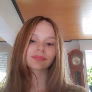 Baby-sitter in Oudenaarde: Febe