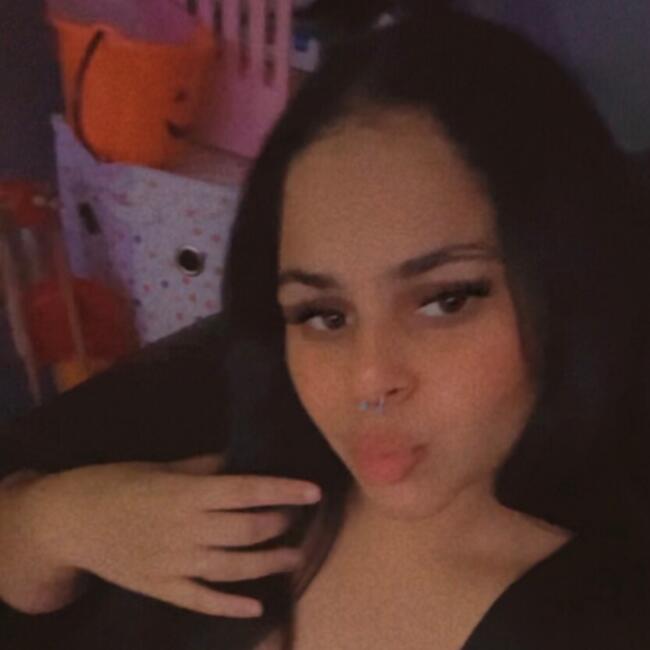 Babysitter in The Bronx: Carolina