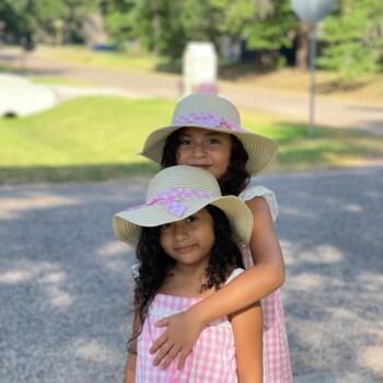Babysitting job in Conroe: babysitting job Elizabeth Nieto