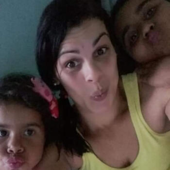 Babysitter Casimiro de Abreu: Ingrid