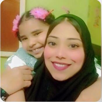 Babysitter Cairo: ماجي