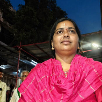 बेबीसिटर हैदराबाद: B ramya