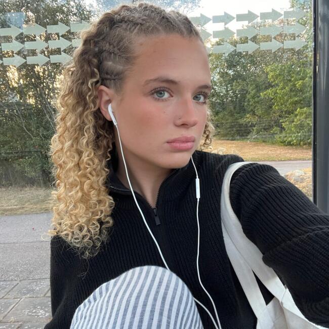 Oppas in Den Haag: Charlotte