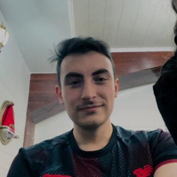 Babysitter in Alcalá de Henares: Alejandro