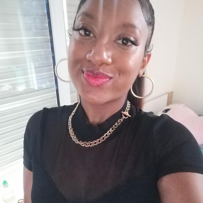 Babysitter in Rambouillet: Marie