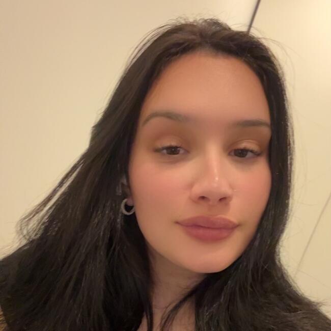 Babysitter in Cascais: Emilly