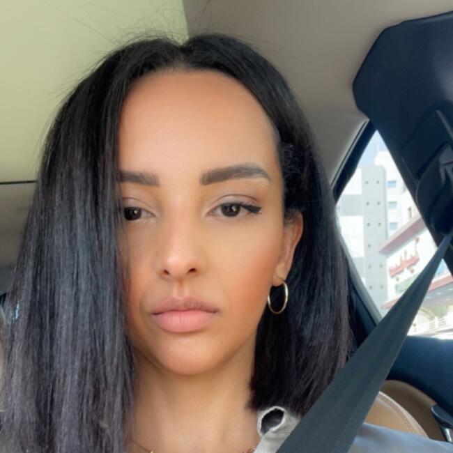 Babysitter in Ixelles-Elsene: Manal