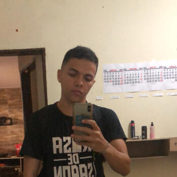 Família Paranoá: Leonardo