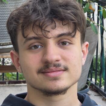 Babysitter in Marseille: Lorenzo