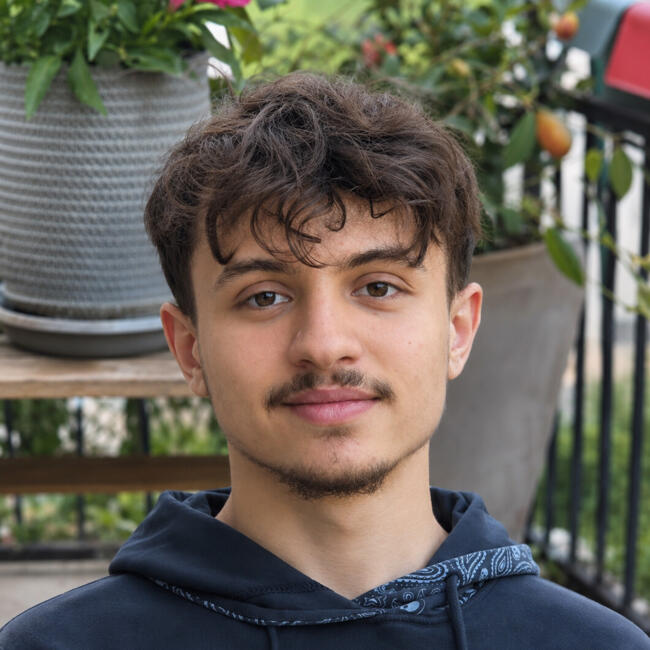 Babysitter in Marseille: Lorenzo