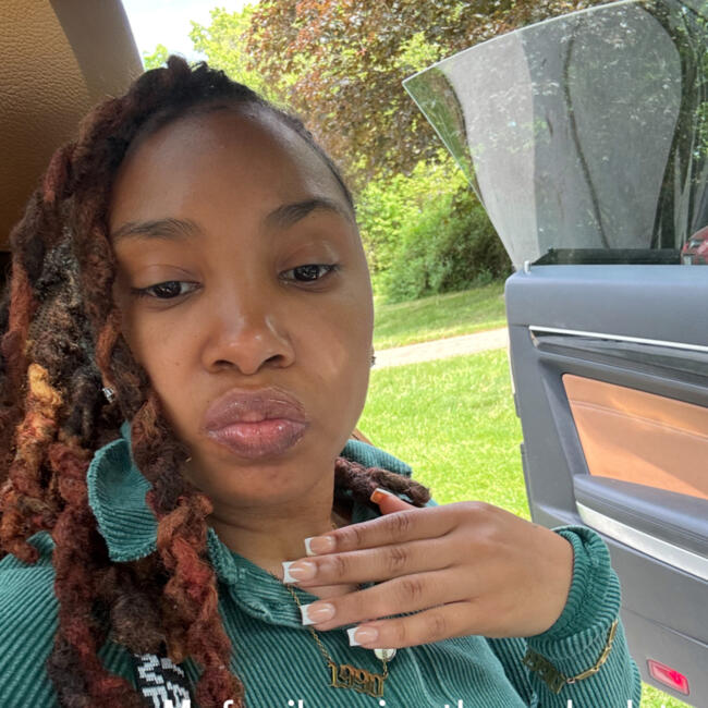 Nanny in Clinton: Ashley