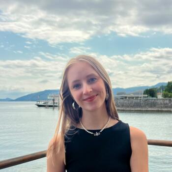 Oppas De Zilk: Sanne