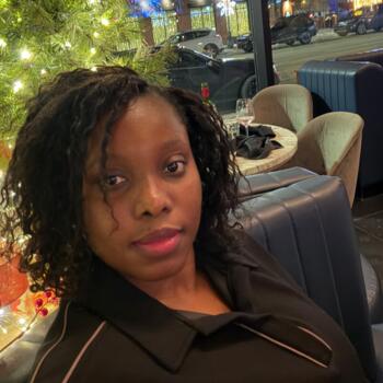 Babysitting job in Moncton: babysitting job Dallie