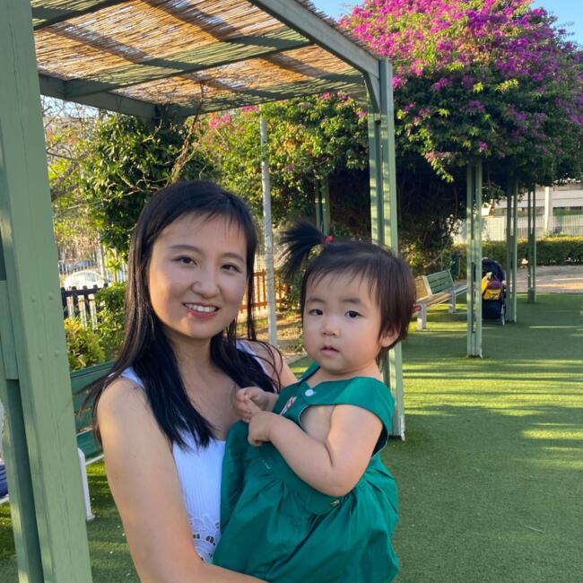 Δουλειά για babysitter στην περιοχή Παλαιό Φάληρο: Sol