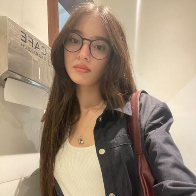 Babysitter in Marrakesh: Aya