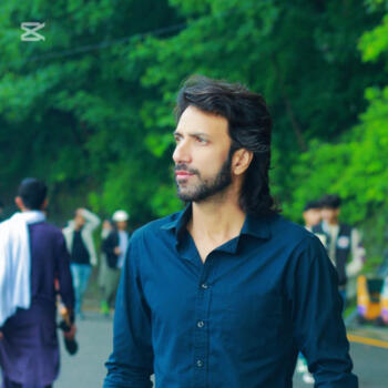 Babysitter in Siālkot: Zeeshan