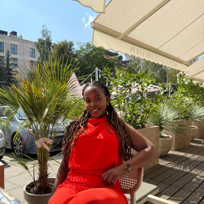 Opiekunka do dziecka w Warszawa: Mutoni