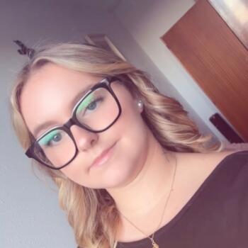 Babysitter in Talence: Anaïs