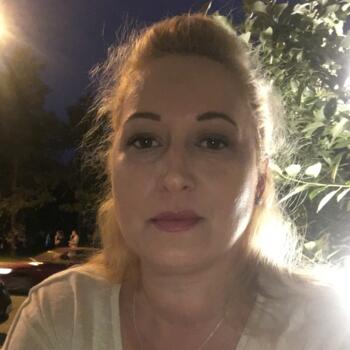 Babysitter in Bucharest: Cristina