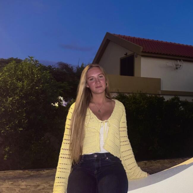 Babysitter em Lisboa: Renata