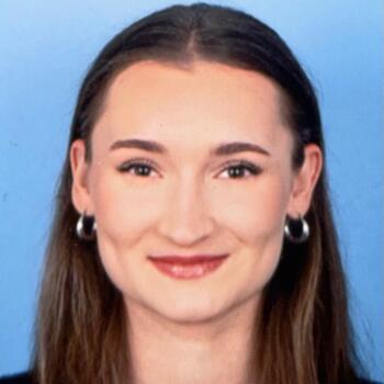 Babysitter Hajdoše: Taja