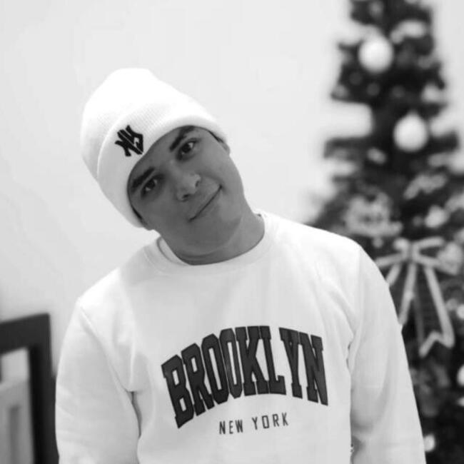 Babysitting job in La Guáyiga: Joel