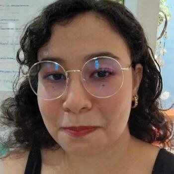 Babysitter João Pessoa: Maria