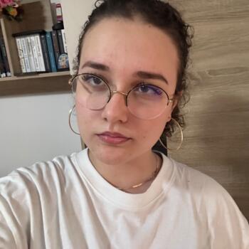 Bonă în Bacău: Nicoleta Mititelu