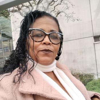 Babysitter Porto: Gigliola Márcia Oliveira dos s