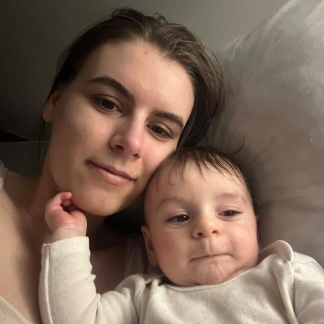 Babysitting job in Velsen-Noord: Denisa