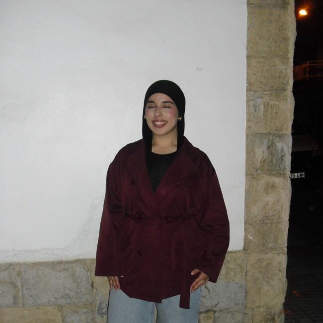 Canguro en Girona: Mariam