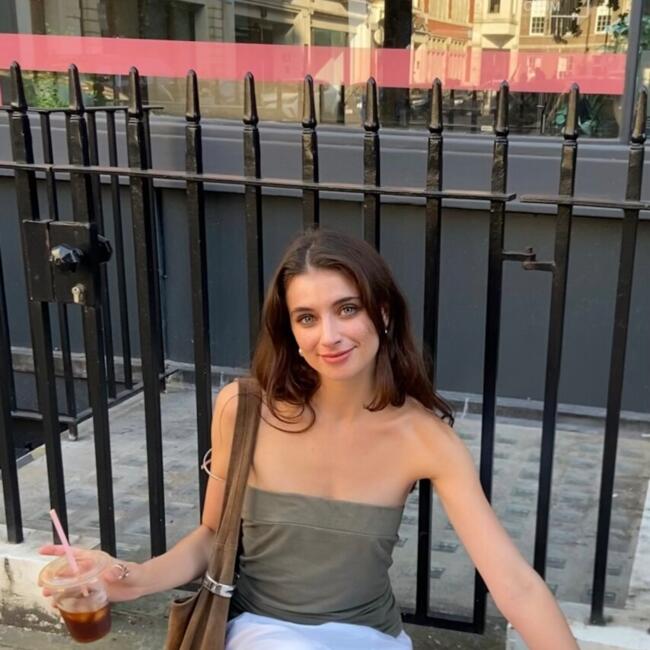 Babysitter in Dublin: Aoife