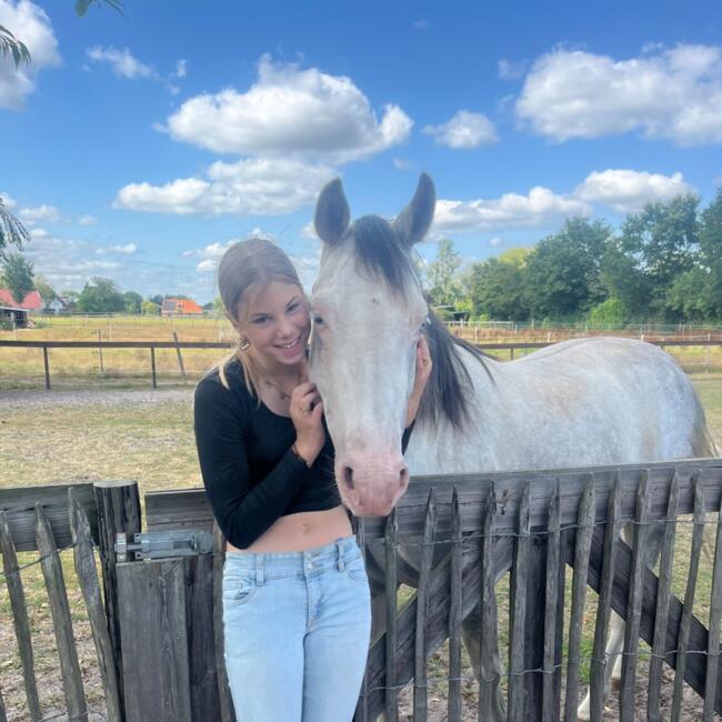 Babysitter in Zuidveen: Fleur
