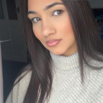 Babysitter Bradford: Rimsha