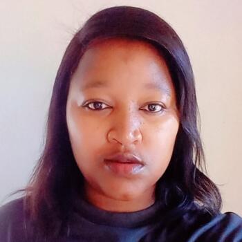 Babysitter Soweto: Hlengiwe