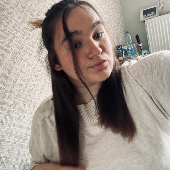 Babysitter in Saint-Amand-les-Eaux: Louna