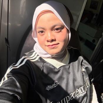 Pengasuh Kuala Lumpur: Nasreen