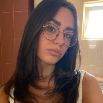 Babysitter in Belgrade: Nadja