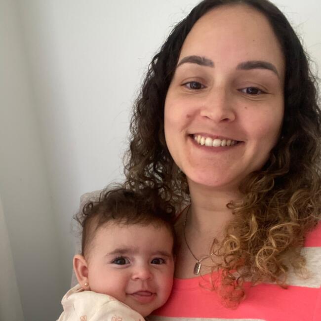 Babysitting job in Florianópolis: Rayne