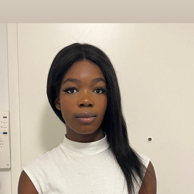 Baby-sitter in Bienne: Megane