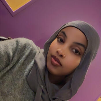 Babysitter in Drogheda: Aisha