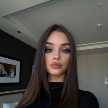 Baby-sitter Schilde: Nora (Nur)