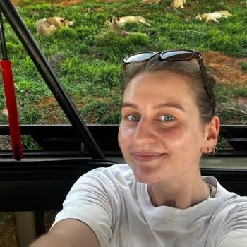 Babysitter in Schaarbeek: Lina