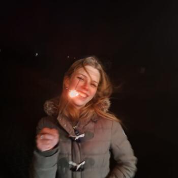Babysitter in Winsum: Julia