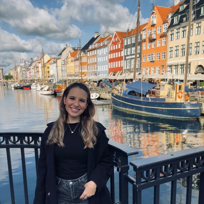 Babysitting job in Annemasse: Gabriela Kropf