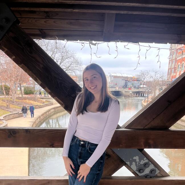 Babysitter in Homer Glen: Caelyn