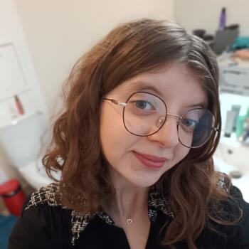 Babysitter in Pontault-Combault: Alexia